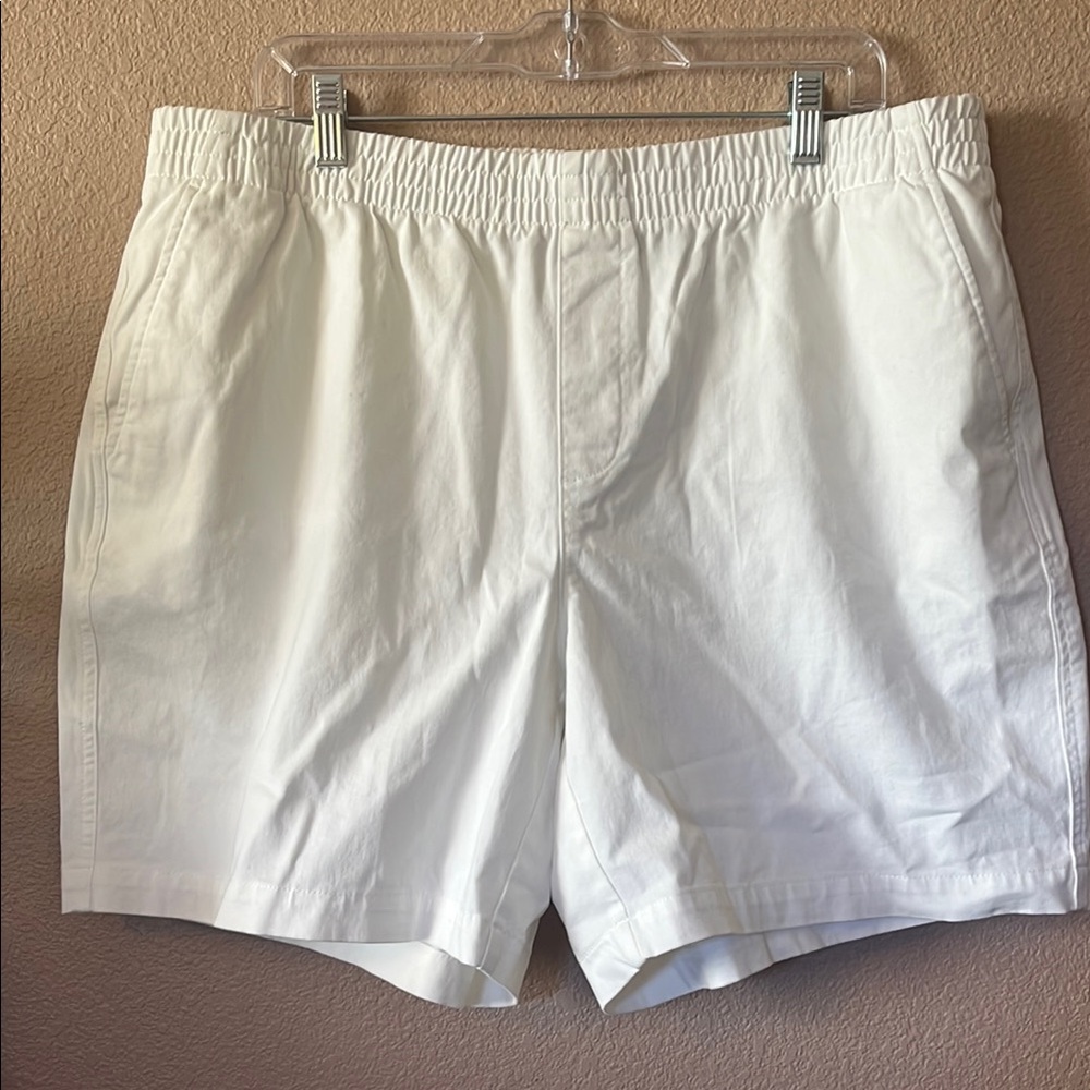 White Lands End Mid-Rise Women’s Shorts